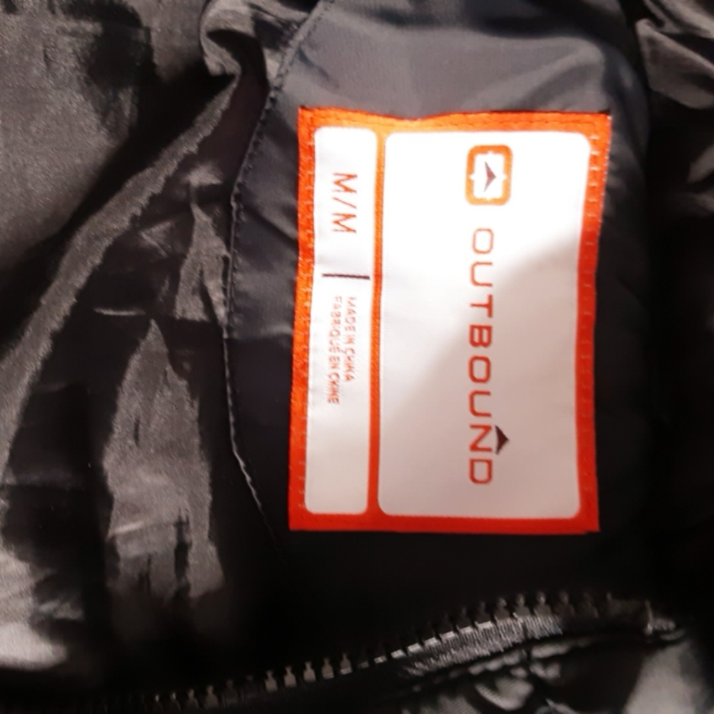 Coat - Picture 1 of 3